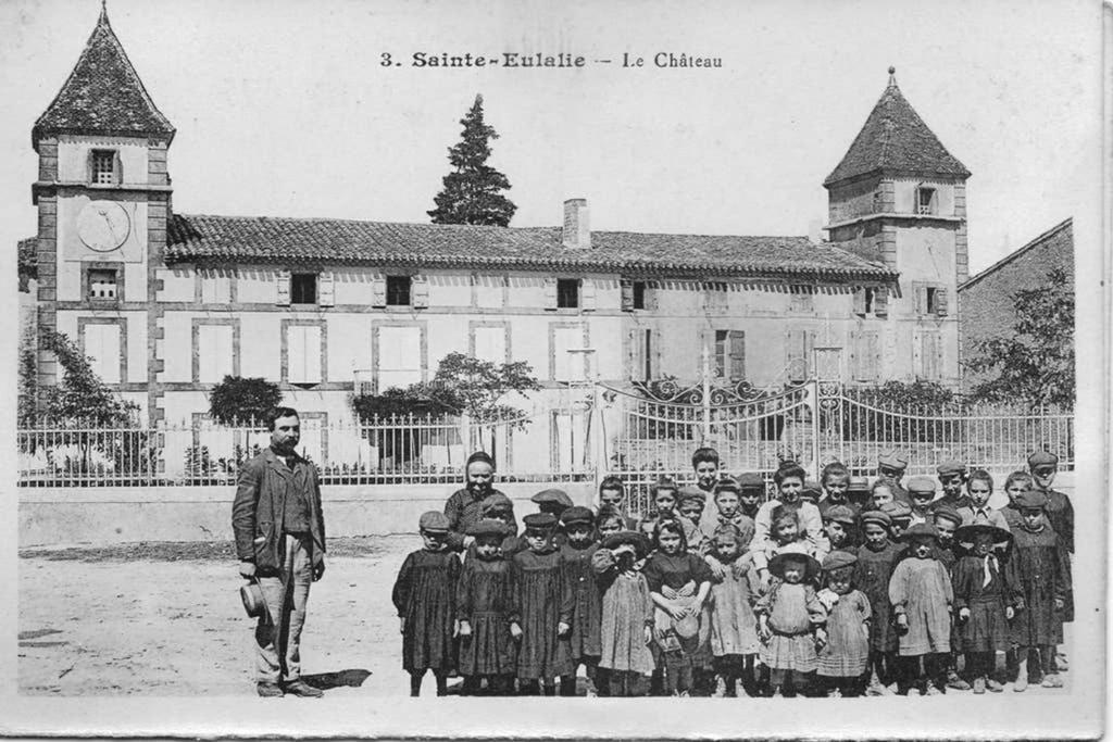 Diamond - Gite Dans Vieux Prieure Pres De Carcassonne Sainte-Eulalie  Exterior photo